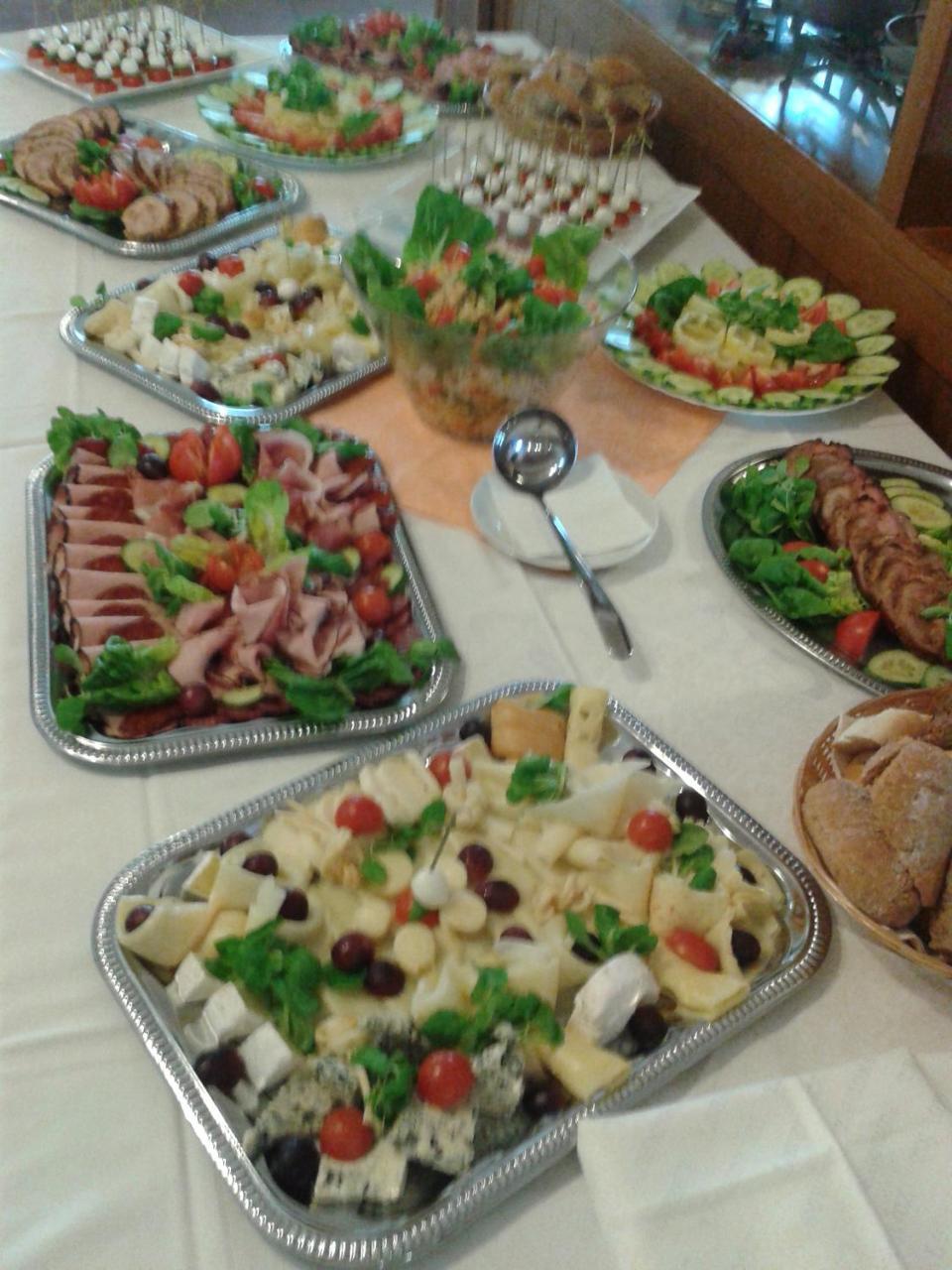 Penzion S Restauraci Na Furhaple Sakvice Bagian luar foto